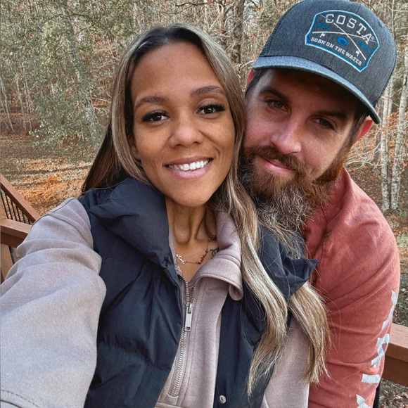 Meet your Posher, Aliyah - Picture 3 of 4